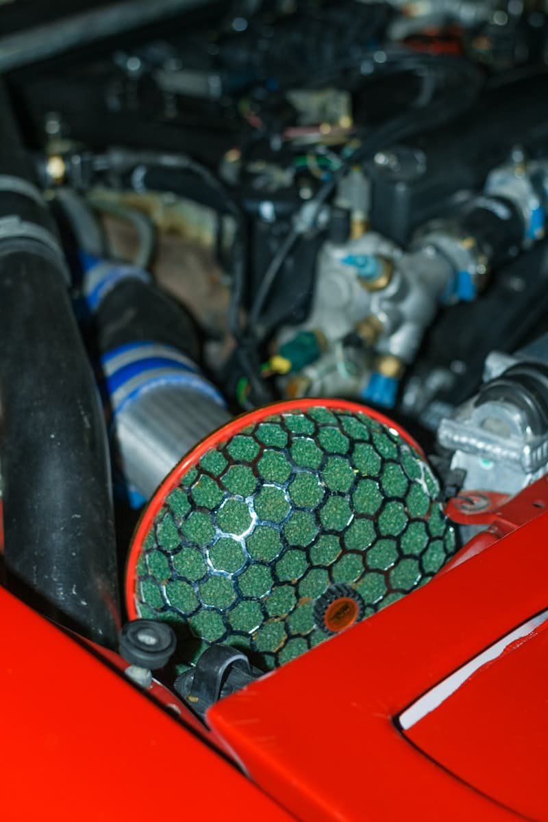 Byta Bilfilter Själv: Komplett Guide för Bilägare 2026